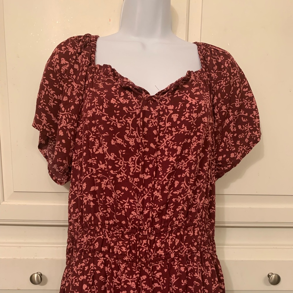 Women's Rust Floral Short-Sleeve Blouse